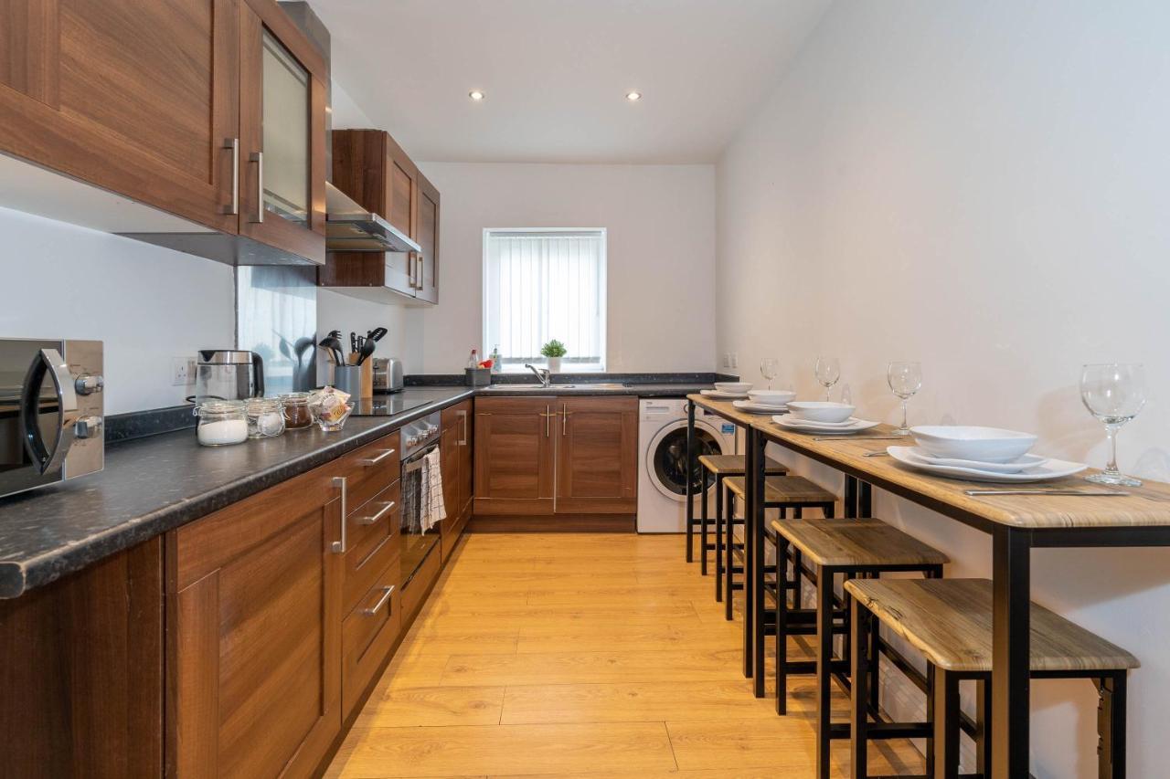 Three Bedroom Apartment- One Choice Stays Serviced Accommodation- Jewellery Quarter Birmingam Exterior foto